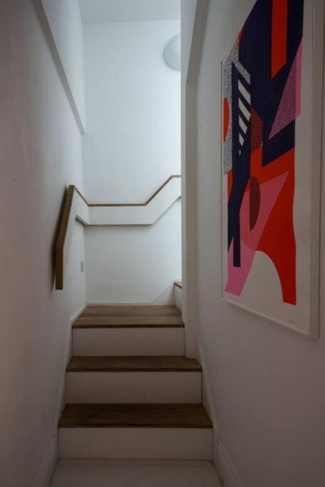 Large Townhouse Just 2 Minutes From The Sea/i360! Hébergement de vacances Hove