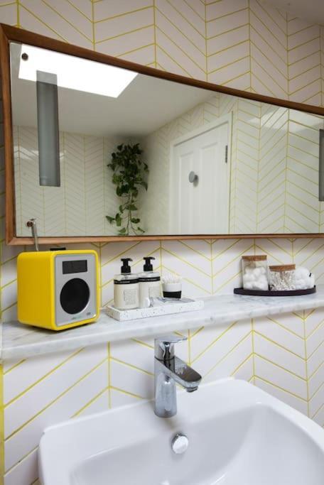 Hébergement de vacances Large Townhouse Just 2 Minutes From The Sea/i360! Hove